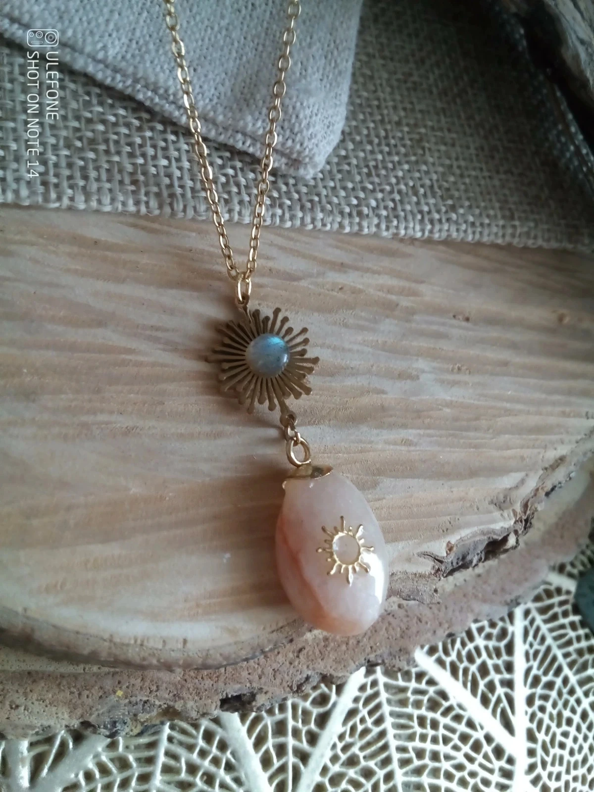 Golden sun necklace with labradorite stone – photo 2